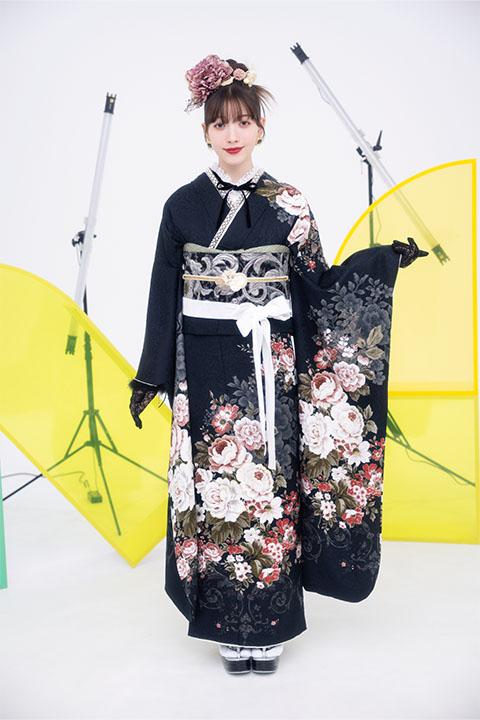 新作振袖
