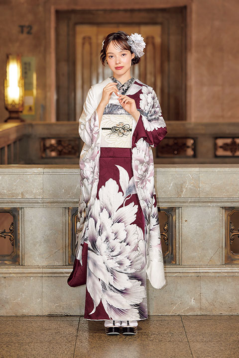 新作振袖