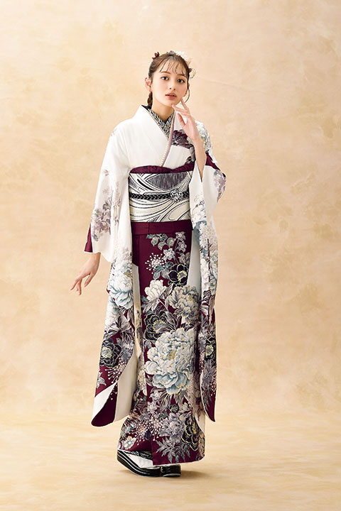 新作振袖