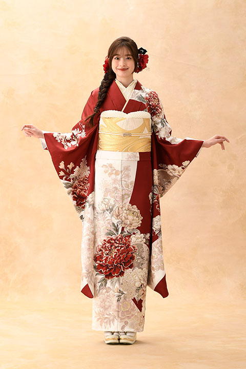 新作振袖