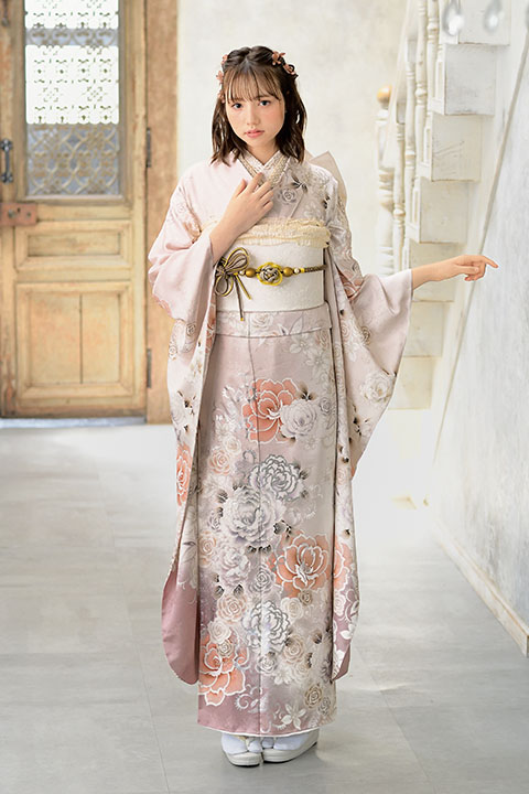 新作振袖　ブルーム　bloom